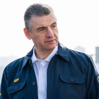 СЛУЦКИЙ
