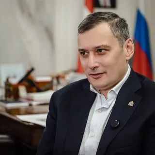 Александр Хинштейн