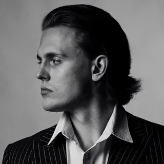 Адвокат Ермолов