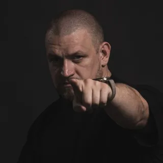 I.L.A.Y. | ИЛАЙ И СВОЙ