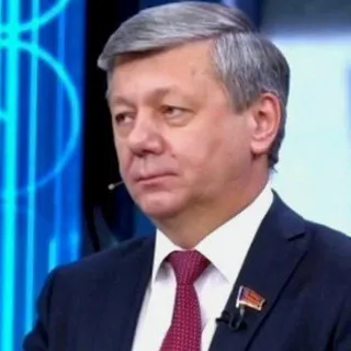 Новиков