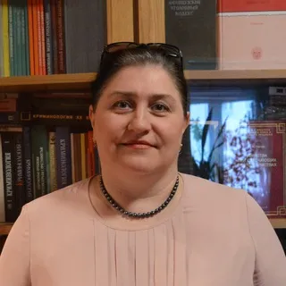 Крылова Наталья