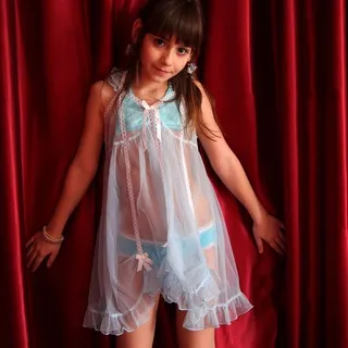 Laura b