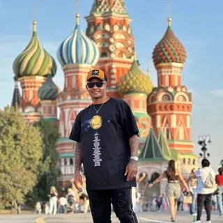 Ари | Ari’s 🦅 ✔