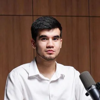 Abdurazzoq Khanov