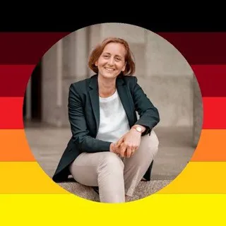 Beatrix von Storch ✔