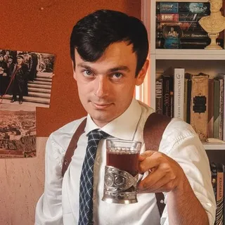 Пётр Тихонов