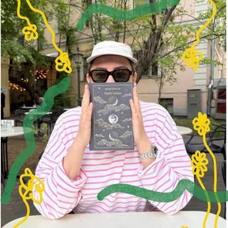 BOOK HAPPENS 🌝