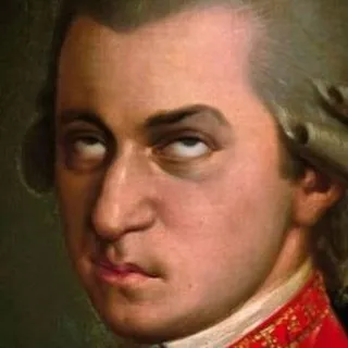 Чат Amadeus