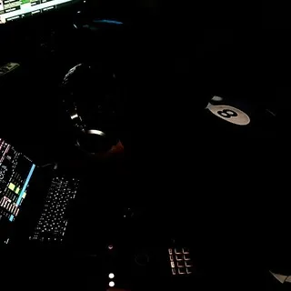 NIKAMOGULS 🔉