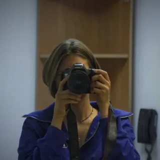Саша снимает