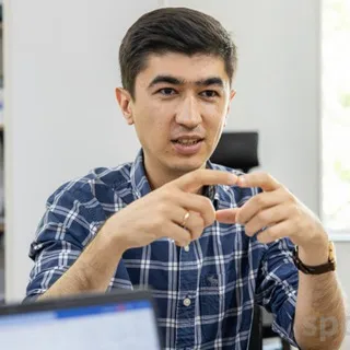 Praktik Azizbek Kurbonov
