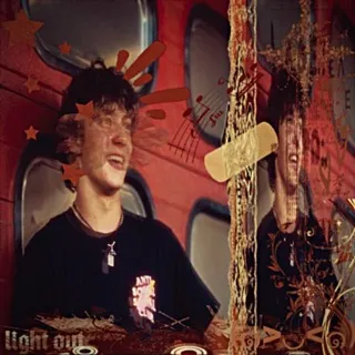 𝘭𝘪𝘨𝘩𝘵 𝘰𝘶𝘵 .ᐟ | 消灯|