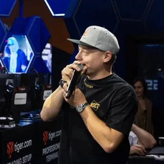 Nikita Anufriev | Хедлайнеры