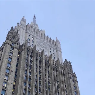 IY Жизь