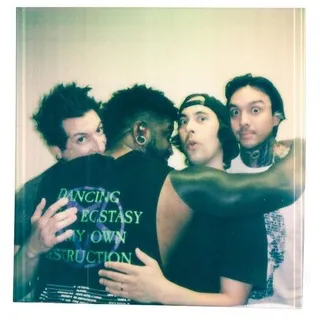 Pierce the veil daily!🎤