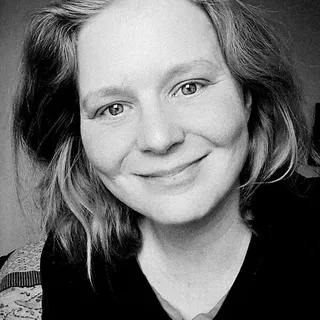 ✨ Living in Logos - Kim Fläschner 💡