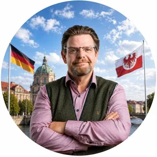 Lars Hünich Der Bunte Pullunder