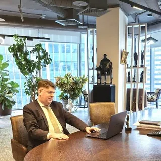 Артем Артемов