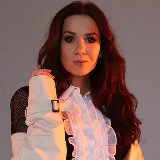Марина Чистякова печатает…