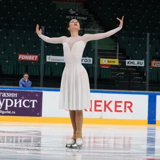 Ласточка по имени Анита⛸️⛸️