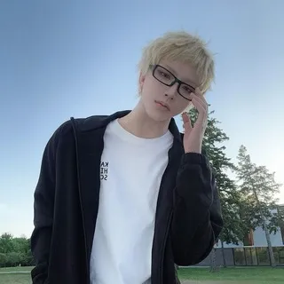 𝐭𝐬𝐮𝐤𝐢 𝐤𝐞𝐢 × 𝟏𝟏