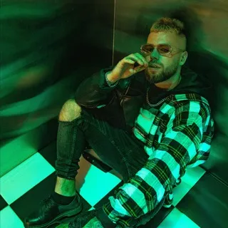 Джей Мар ✔