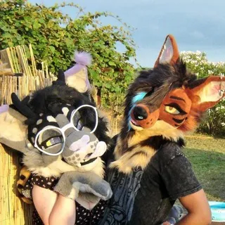 ✨Taru fursuit and clothes channel✨