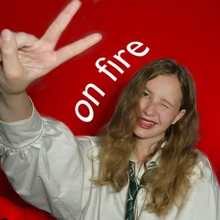 Анюта on fire💋