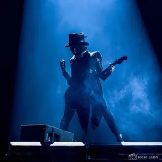 𝑠𝑜𝑑𝑎.