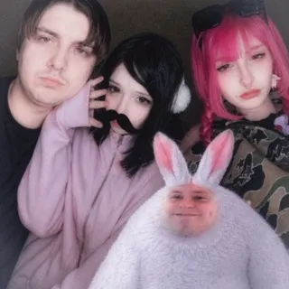 𝐕𝐇𝐐 𝐇𝐔𝐁