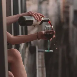 𝑬𝒔𝒄𝒓𝒊𝒕𝒐𝒔🍷
