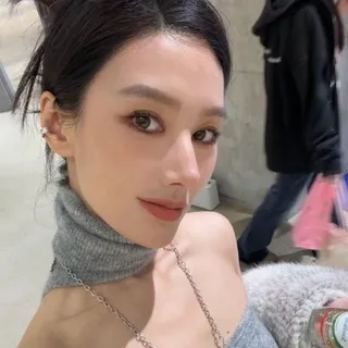 老阿姨的颜值魅力