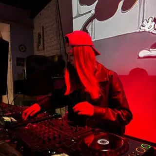 SAFARI DJ