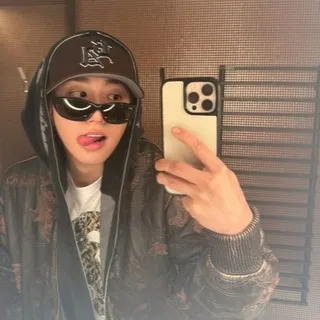 🦉。𝗦𝔲𝗿𝔦n 𝔱ᴇ𝔵ᴛ||ˢᶫᵃʸ。🐒