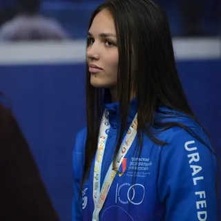 Nastya Sidelnikova