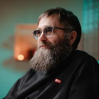 низгораев