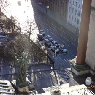 сорвав башню