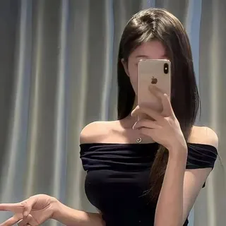 芯欣裸聊1v1视频👙文爱语爱❤️选妃激情四射🫦