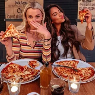 {Con Sabor A Pizza.🍕