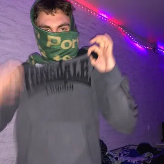 hoodboy1000