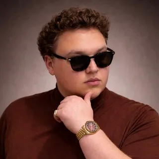 Богатый Егорик💸💸💰