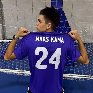 Maks.CUM