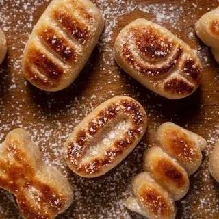 ૮꒰ྀི ៸៸ ꒱ 🥮 𝐅𝐥𝐚𝐦𝐞𝐬𝐭𝐚𝐫'𝐬 𝐛𝐚𝐤𝐞𝐫𝐲 양 ₊ 🍁 ୭ৎ ⸝⸝