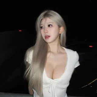 精神小妹崩老头儿！