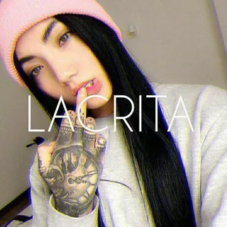 • L A C R I T A •