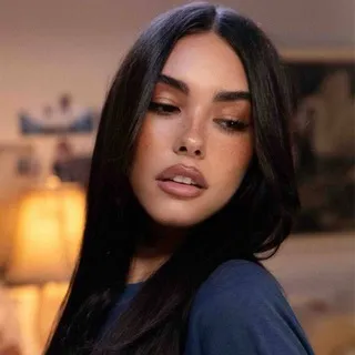 ㅤㅤ⋆ 🎧𓈒ㅤ 𝓠𝘂𝗲𝗲𝗻𝗯𝗲𝗲𝗿ㅤ𝒇.ㅤ𝘀𝗼𝗻︩︪𝗴𝘀 𝄒