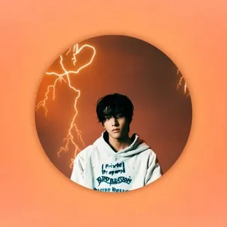 to jake ⁷ ⋆.˚ ᡣ𐭩 .𖥔˚