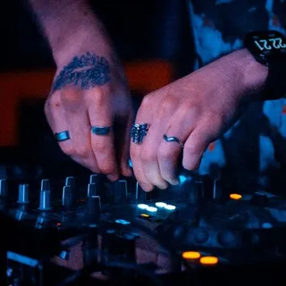 grit0 & plastic sound