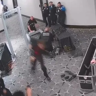 半页酥 Chat